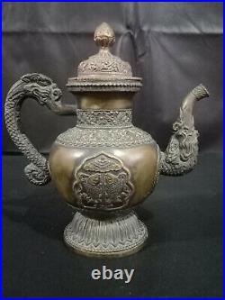 A unique bronze masterpiece from the Tibetan region
