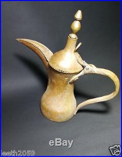 Antique Dallah coffee pot Bedouin Middle East handmade copper old ShtarawQabhdar