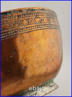 Antique Stuning Set Of 2 Nesting Large Middle Eastern Copper Bowls Hand Engraved