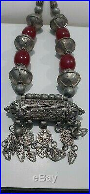 Antique Yemeni silver Bedouin Jewish Handmade necklace 106 g bakelite beads