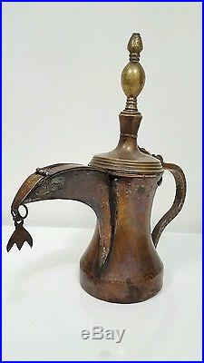Antique old Saudi coffee pot dallah rare Original