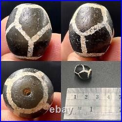Authentic Ancient Old Indo Tibetan Himalayan Etched Chung Dzi Bead