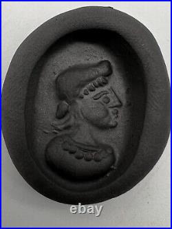 Bactria King Intaglio Stamp Bead, lapis Lazuli Signet Merchandise Seal Bead