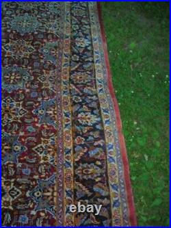 Beautiful Vintage/antique 7x11 Authentic Middle Eastern Rug