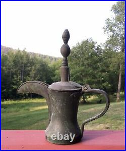 Dallah Arabic Coffee Pot UAE 27 cm Tall Islamic Omani Nizwa