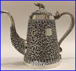 EXQUISITE LARGE ANTIQUE CHASED ISLAMIC PERSIAN INDIAN KUTCH SILVER TEAPOT 719g