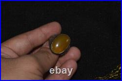 Large Antique Old Middle Eastern Silver ring with Hakik Carnelian Stone Bezel