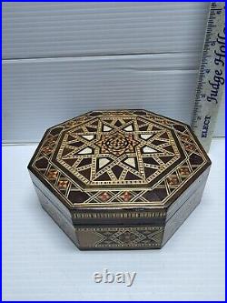 Middle Eastern Handmade Inlaid Box Stash Jewelry Clean Ready To Use #2 Oval