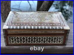 Middle Eastern keepsake or jewelry box-Inlay with mother of pearl-handmade