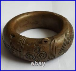 Museum Quality Islamic Antique Fatimid Bronze small Bracelet ca 12th Century