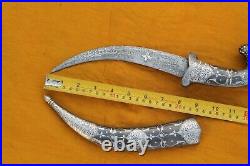 Nice vintage mughal rajput silver inlaid ram head handle dagger Damascus blade