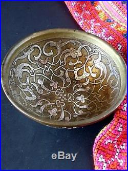 Old Middle Eastern Damascus Ware Silver Inlaid Bowl beautiful ornate