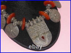 Outstanding Antique Vintage Middle Eastern Beaded Silver & Carnelians Necklace