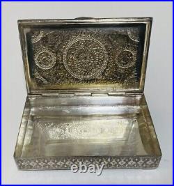 Persian Hand Chiseled Silver Table Cigarette Box 319 Grams Beautiful