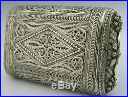 Stunning North African Middle Eastern Solid Silver Snuff Box c1890 Antique