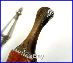 Superb Rare Gusbi Jambiya Hadramout Yemen Arab Dagger Silver Chape Horn Handle