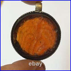 Vintage Middle Eastern Hand Carved Carnelian Or Agate Intaglio Pendant Seal