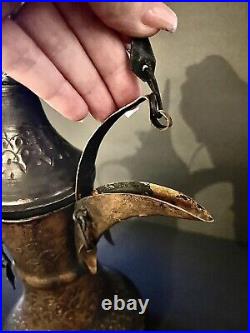 Vintage Old Antique Brass Pot Coffee Decorative Middle Eastern Arabian