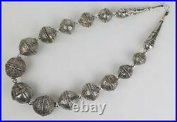 Yemen coin-silver large Zaydiya bead necklace