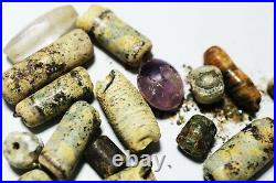 Zurqieh As21053- Ancient Roman. Lot Of Beads. Mostly Glass. 100 300 A. D